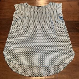 Ann Taylor Factory Shell Top, Light Blue, Circle Pattern (XS)